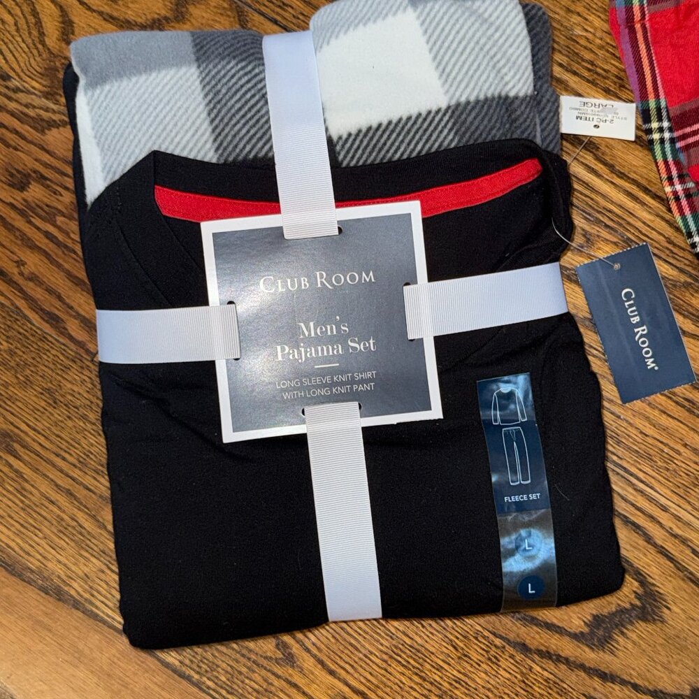 Club Room Mens Pajama Set Long Sleeve Fleece Knit L NWT